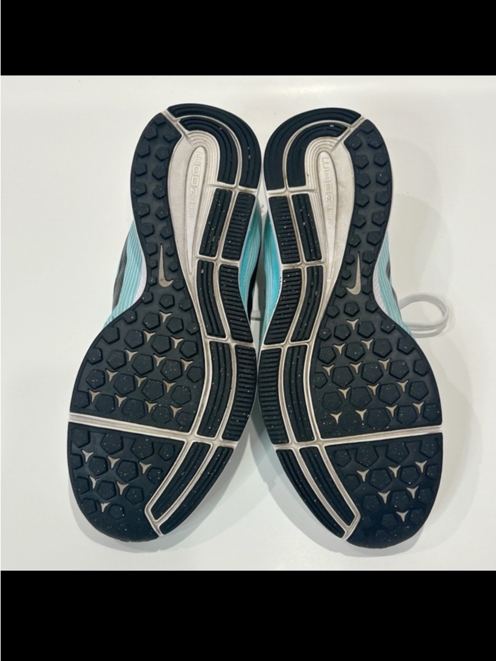 Nike Women's Shoe - Picture 7 of 12